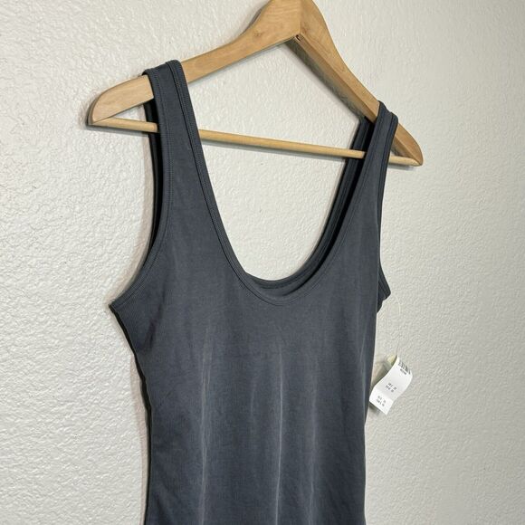 Abercrombie Fitch Tank Top Women M Sage Ribbed Modal Blend Essential Minimalist - Picture 3 of 8